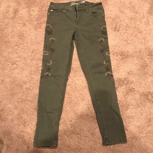 Army green Seven7 jeans